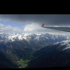 Flugwegposition um 12:57:33: Aufgenommen in der Nähe von 39030 Rasen-Antholz, Autonome Provinz Bozen - Südtirol, Italien in 3257 Meter